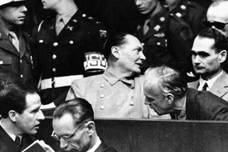 Soud vítězů. Před 80 lety začalo v Norimberku účtování s nacistickými zločinci - Novinky