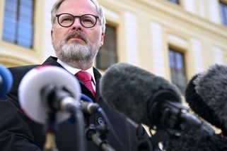 Petr Fiala vrátil ODS na vrchol. Odchod z vedení po prohraných volbách je logický, ale zbytečný