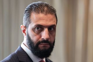 Syrský prezident Šara si zahrál basketbal s americkými generály - Novinky