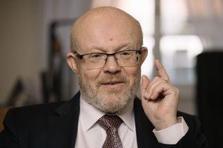 Válkův resort napsal ředitelům nemocnic, že musí požádat o prověrku u NBÚ - Seznam Zprávy