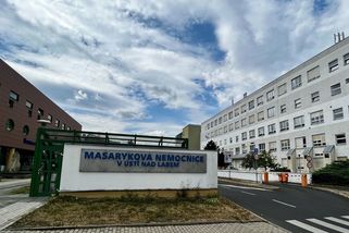 Korupce v nemocnicích: Policie už zajistila majetek za bezmála 200 milionů - Seznam Zprávy