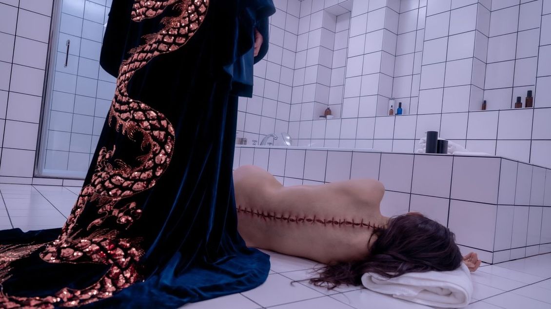 Chcete být mladší a krásnější? Film Substance to zařídí. Ale bude to bolet - Seznam Zprávy