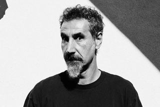 RECENZE: Ze Serje Tankiana vyprchává toxicita. Zraje noblesně a bez křiku