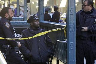 Ubodal Ukrajinku v metru, lidé mu založili sbírku. Fond pro vraha pobouřil USA