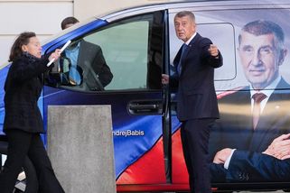 Kdo obsadí klíčová ministerstva? Spekulací je celá řada - Novinky