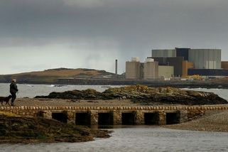 Britové na velšském ostrově postaví svou první jadernou minielektrárnu. Dopálili tím USA - Novinky