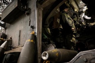 Ministerstvo nemůže nakoupit munici bez soutěže, potvrdil Mlsna - Novinky