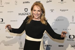 Dagmar Havlová se označila za babu: Podle fanoušků byla vedle. Stejně jako Nesvadbová, která jí pochválila nový účes - Super.cz