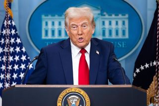 Začala platit Trumpova cla pro většinu planety. Důsledky pocítí i Česko - Seznam Zprávy