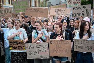 Ukrajinou otřásá úplatkářská kauza v energetice, protikorupční úřad zveřejnil odposlechy - Novinky