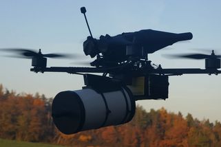 Iniciativa Dárek pro Putina dodá Ukrajině drony, které nejde rušit. Vyrábí se v Česku - Novinky