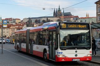 Praha v kolapsu? Hřibova vize MHD a kritika řidičů - Médium.cz