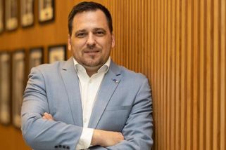 Europoslanec Zdechovský vyhrál skoro milion korun v neznámější loterii