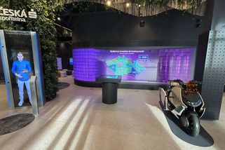 Konec poboček v Čechách? Ani náhodou, do „kamenných“ bank chodí i mladí - Seznam Zprávy