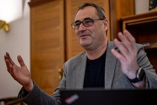 Motorista Boris Šťastný: Budu hlasovat proti vydání Babiše a Okamury ke stíhání