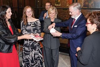 Křest knihy Pekarové Adamové přilákal davy