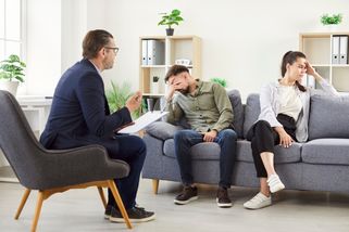 Nepříjemné pravdy o manželství: Když je přijmete, to vaše neskončí rozvodem