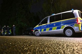 Pobodal, oloupil a utekl. Afgánec v Mnichově přepadával lidi na ulici jako na běžícím páse - Novinky