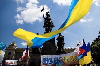 Integrace Ukrajinců se zlepšuje, Češi to ale nevnímají, tvrdí průzkum - Seznam Zprávy