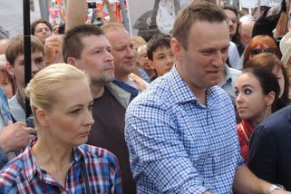 Vdova po Navalném označila za absurdní závěr, že N...