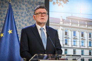 Komentář: Jako malé děti. Boj o rozpočet je ostuda končící vlády - Seznam Zprávy