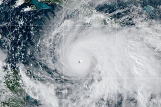 Hurikán Melissa míří k Jamajce, karibský ostrov hlásí tři oběti - Seznam Zprávy