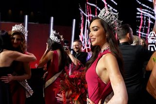 Umělá prsa a plastiky jsou na Miss Grand to pravé: Výhra ale Veronice Biasiol zhořkla kvůli rodinným vztahům - Super.cz