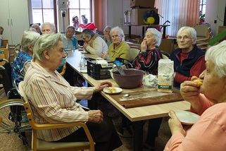 Ceny domovů důchodců poletí vzhůru. Ministerstvo chce zdražit jídlo i ubytování