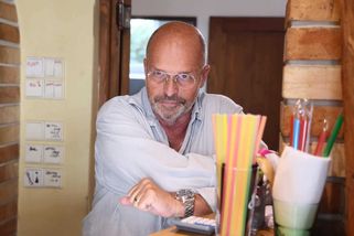 Ano, šéfe: Když dálnice odřízne hospodu