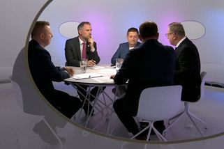 Hon na Moravce v České televizi pokračuje. Existují už tři posudky kvůli Okamurovi