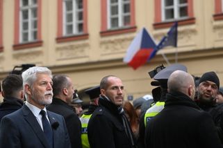 Pavel se v pondělí zúčastní několika akcí při výročí sametové revoluce