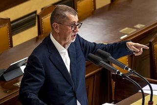 Trump to řekl Zelenskému správně. Zahrává si s třetí světovou válkou, prohlásil Babiš - Novinky