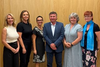 Polemika: Nepotřebujeme „manažerky“, potřebujeme zdravotní sestry. Stačí většině sester maturita?