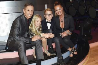 Hana Gregorová má ve vánoční výzdobě těžkou konkurenci: Manželka Zdeňka Chlopčíka se letos s dekorací také rozjela - Super.cz