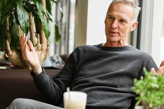 Apel i překvapení. Ikona z Nagana změnila dres. Hašek odtajnil, koho bude volit