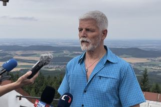 Bylo by škodlivé hledat viníka mimo naši zemi, řekl Pavel na návštěvě jižních Čech - Seznam Zprávy