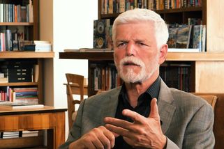 Nepřekročitelná hranice. Pavel naznačil, koho "nepustí" do vlády, jde o EU a NATO