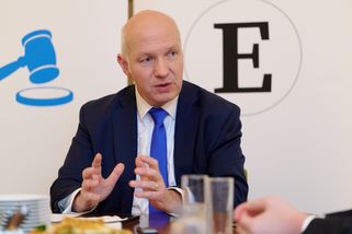 Loni byl nejdůležitější nákup letounů F-35, hodnotí události v obraně šéf senátního výboru Fischer