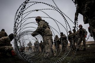 Evropské země nechtějí nečinně koukat. Tajně plánují poslat vojáky na Ukrajinu