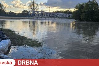 Vojáci a hasiči mají pomáhat s likvidací škod, ne postávat u voleb. Je to absurdní, míní opavský primátor