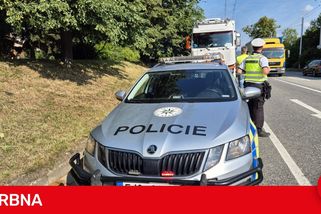 FOTO: Jihlavou projíždí kamiony, i když nesmí. Denně padají desítky pokut