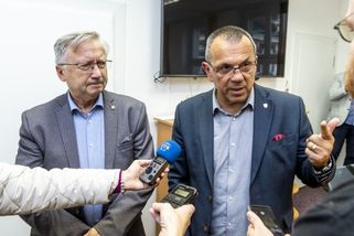 Vítězné ANO podepsalo v Děčíně koaliční smlouvu s druhým hnutím SPD