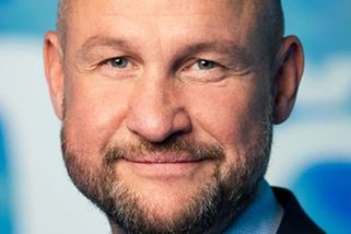 Česká televize kráčí s úsměvem vstříc vlastnímu zrušení - Médium.cz