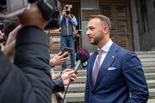 Slovenský ministr vnitra čelí exekuci za prohraný spor s policisty - Seznam Zprávy