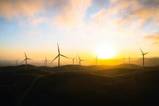 Fosilní paliva už nebudou potřeba. Španělsko poprvé pokrylo 100 % spotřeby elektřiny z obnovitelných zdrojů - EnergoZrouti.cz