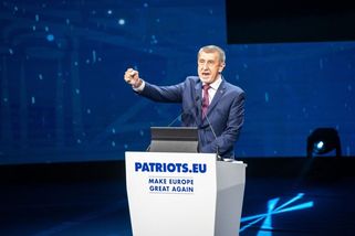 Od nové taktiky Andreje Babiše můžeme čekat jen de...