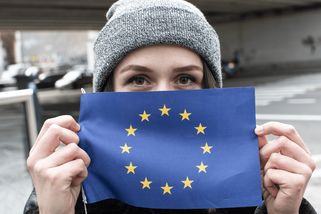 Tři čtvrtiny Evropanů vidí prospěch z členství v EU, uvedl Eurobarometr