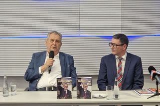 Obávám se manipulace voleb, prohlásil exprezident Zeman - Novinky