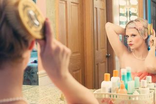 Zapomenuté tváře normalizačního popu: Markéta Muchová. Dívka, která se vlnila a mluvila u toho - Médium.cz