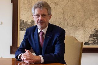 Vystrčil pro Publico: Fiala byl výborný premiér, za neuvěřitelný výkon byl potrestán